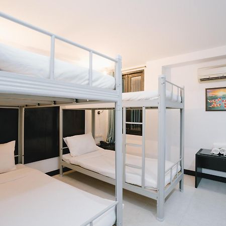 Noble House Patong Hotel Exterior photo