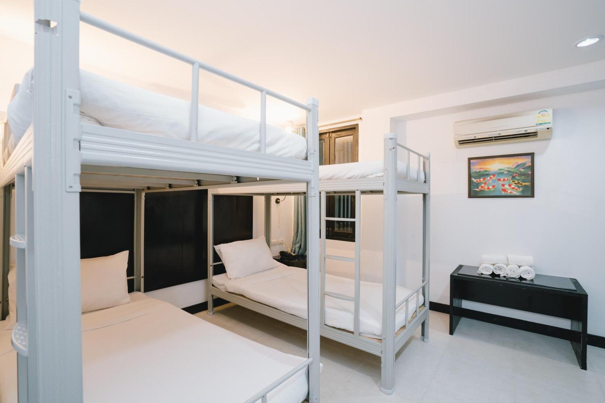 Noble House Patong Hotel Exterior photo